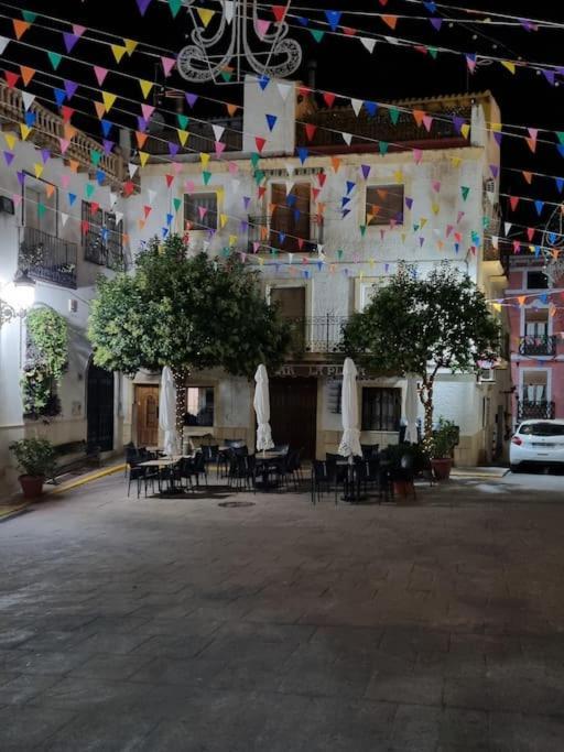 Apartmán Casa Plaza Relleu Exteriér fotografie